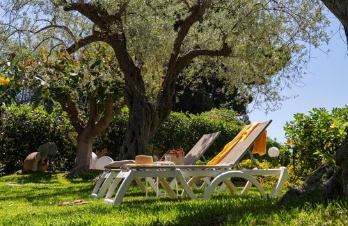 Giardini Naxos Apartment | Villa Collina