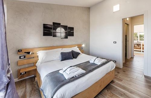 Ragusa House | Villa con Piscina Relax e Free Parking