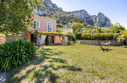 Marina Grande Villa | Villa Coralia with Seaview - 10 minute walk to the Piazzetta