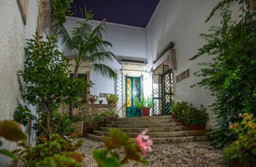 Cursi House | Villa De Pietro