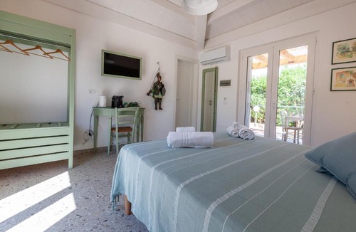 San Leone House | Villa degli allori