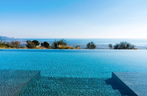 Mascali Villa | Villa Dell’etna (14 Guests), Stunning Views