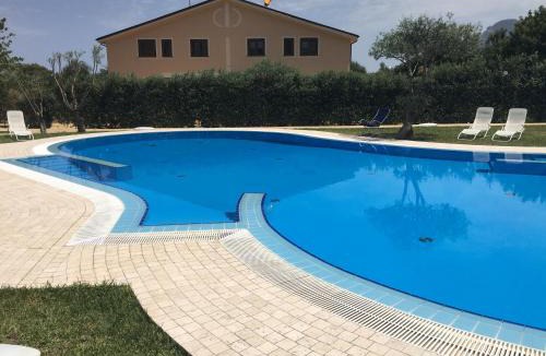 Terrasini Villa | Villa dell'Ulivo - by DomuSicily