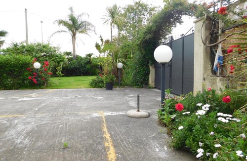 Fiumefreddo di Sicilia Bed & Breakfast | Villa delle Vacanze