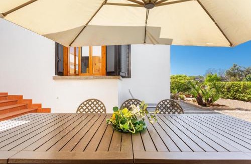 Castrignano del Capo House | Villa di Carmen by BarbarHouse