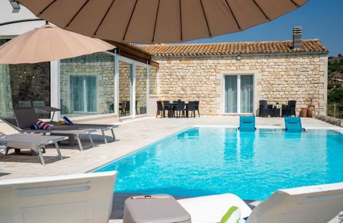 Casa Papa Villa | Villa Domus Sicilia - Charming Living