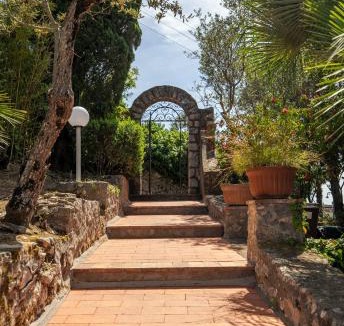 Anacapri Bed & Breakfast | Villa Donna Carolina Capri