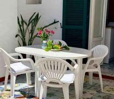 Sant'Angelo Apartment | Villa Egidio giardino