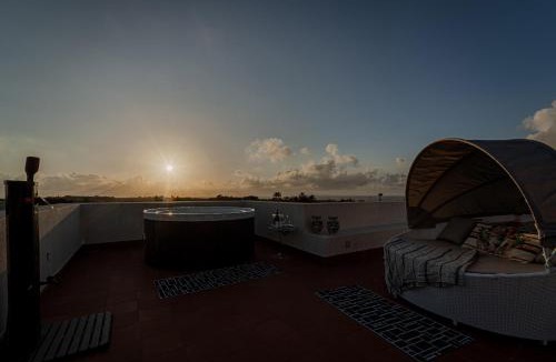 Favignana Villa | Villa Elisa, jacuzzi & sunset terrace