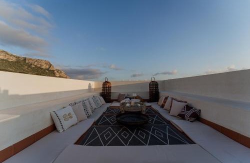 Favignana Villa | Villa Elisa, jacuzzi & sunset terrace
