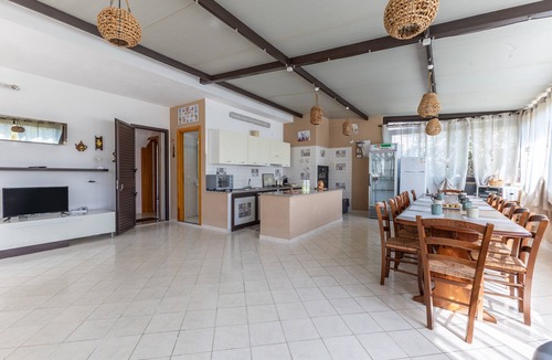 Santa Maria del Focallo Villa | Villa 'Forino Ragusa' with Private Terrace, Wi-Fi, and Air Conditioning