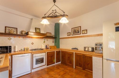 Piazza Armerina Apartment | Villa Falcone - Happy Rentals