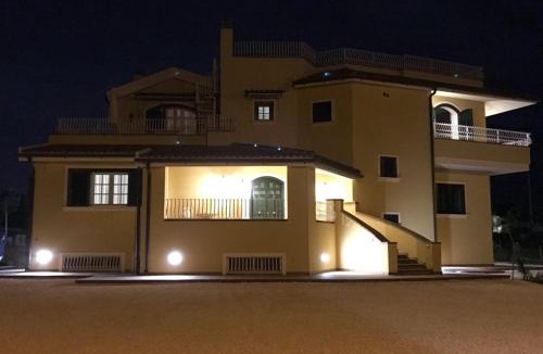 Syracuse Apartment | Villa Faro Massolivieri