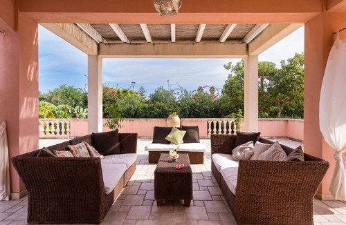 Caucana-finaiti-casuzze-finaiti Nord Villa | Villa Festosa - Luxury retreat by the beach
