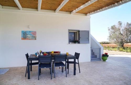 Latiano Villa | Villa Flora