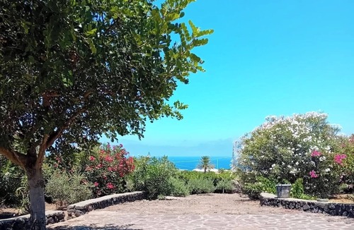 Pantelleria Apartment | Villa Francesca - wonderful apartment in villa in Pantelleria