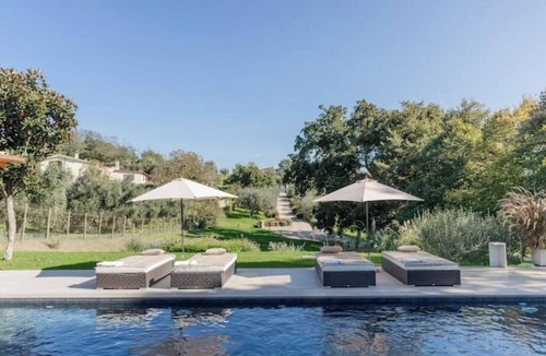 Formello Villa | Villa Gatta Bianca - Villa with Pool in Natural Park near Rome