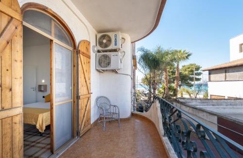 Sant'Isidoro House | Villa Gaudì - Milà