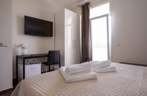 Menfi Hotel | Villa Giadel