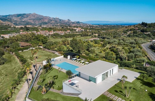 Calatabiano Villa | Villa Giardini - Giardini Naxos, Sicilia