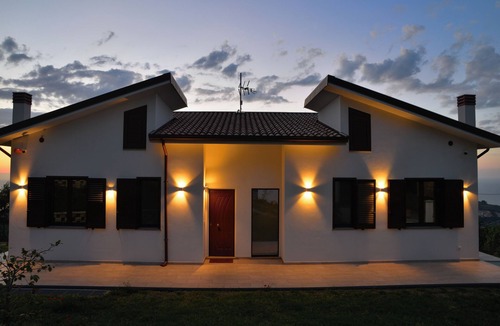 Capo d'Orlando Villa | Villa Giardino Degli Ulivi a 10 Minuti dal Mare di Capo D'orlando