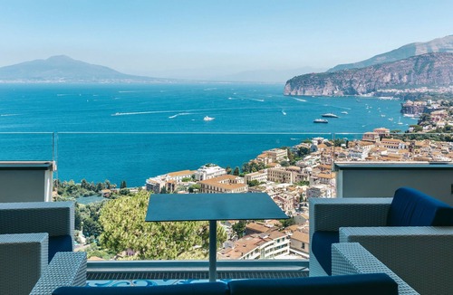 Sorrento Villa | VILLA GILDA - Twelve Bedroom Villa, Sleeps 24
