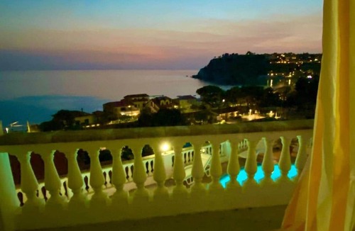 Santa Maria Villa | Villa Giulia, with panoramic private pool near the beach