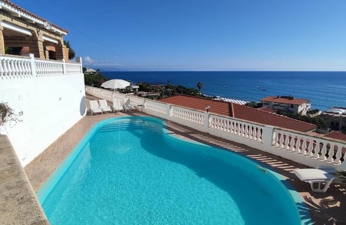 Santa Maria Villa | Villa Giulia, with panoramic private pool near the beach