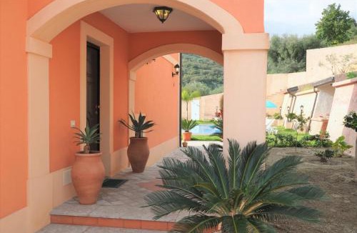 Savoca Villa | Villa Gramati
