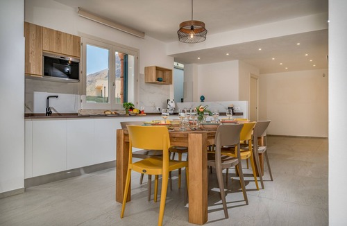 Castellammare del Golfo Villa | Villa Hemèra – Elegance and Relaxation in Castellammare del Golfo