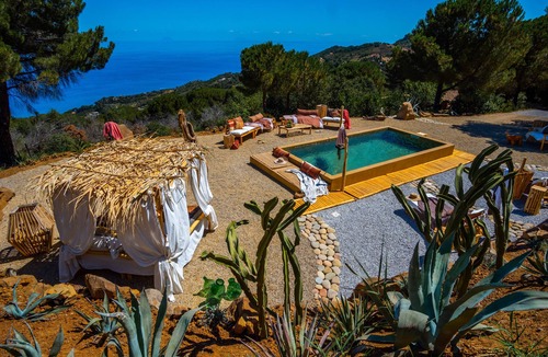 Cefalu Villa | VILLA HOLIDAY RENTAL WITH PRIVATE POOL BY THE SEA, CEFALù SICILY ITALY