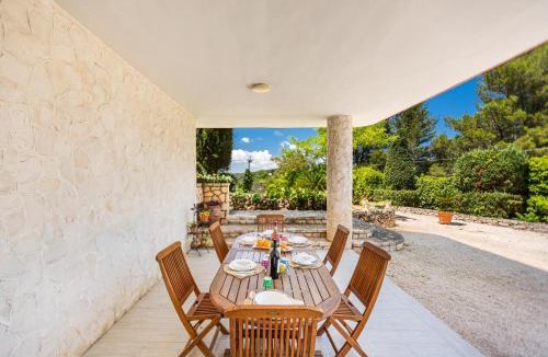 Putignano House | Villa Il Tulipano Verde by BarbarHouse