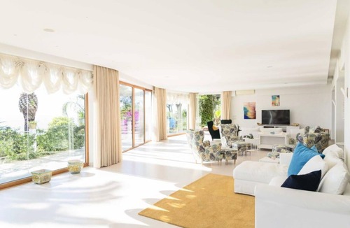 Anacapri Villa | Villa in Anacapri with 8 bedrooms sleeps 16