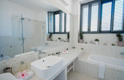 Anacapri Villa | Villa in Anacapri with 8 bedrooms sleeps 16