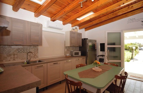 Augusta Villa | Villa in Brucoli with 2 bedrooms sleeps 5