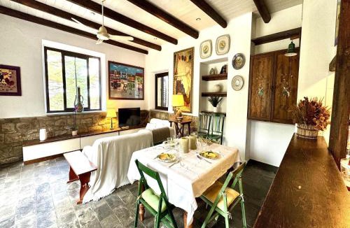 Castelbuono Villa | Villa in Cefalù with Pool and Forest Retreat