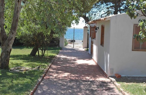 Punta Milocca Villa | Villa in dream location with private pool right by the sea