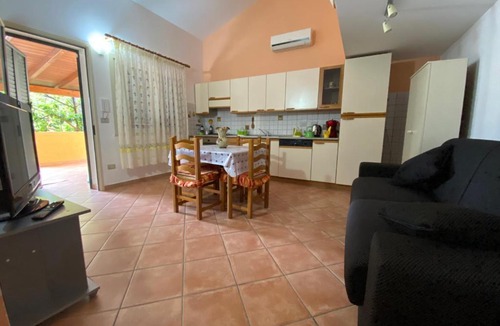 Piana Calzata House | Villa in recidence a 100 metri dal mare con servizio di piscina a 100 metri vicino Cefalu