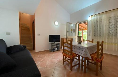 Piana Calzata House | Villa in recidence a 100 metri dal mare con servizio di piscina a 100 metri vicino Cefalu