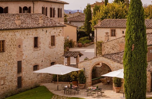 Monteriggioni Villa | Villa Isaia 31 Stunning villa medieval borgo with p/pool and tennis