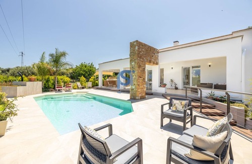 Lascari Apartment | Villa Irene Super Deluxe with a Stunning Private Pool