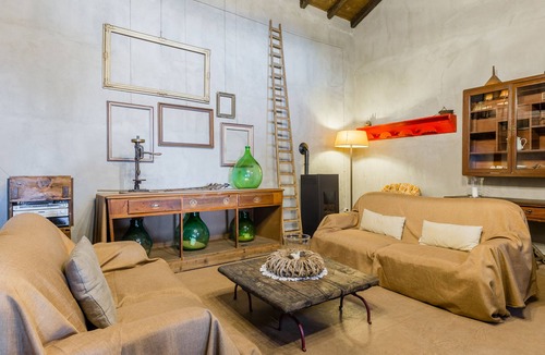 Archi House | Villa Dogana, country house with pool overlooking the sea and Etna.