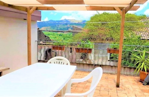 Piedimonte Etneo Villa | Villa