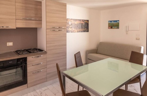Sant'Agata di Militello Apartment | Villa Nebros - Monolocale con terrazza