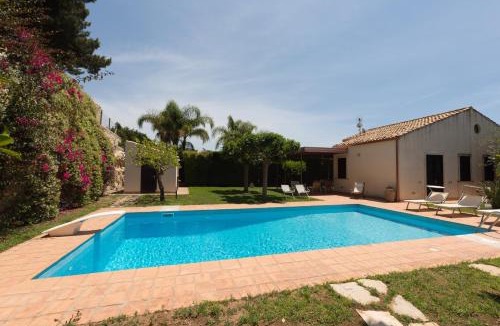 Scicli House | Villa Jasmine con piscina privata