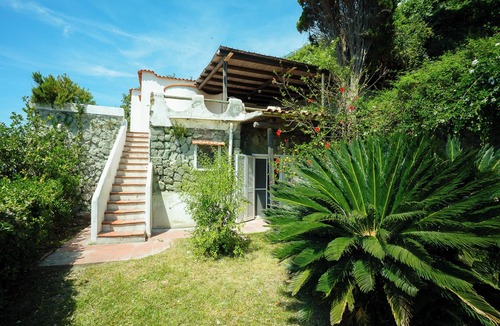 Forio Villa | Villa La Pigrizia - One Bedroom Villa, Sleeps 2