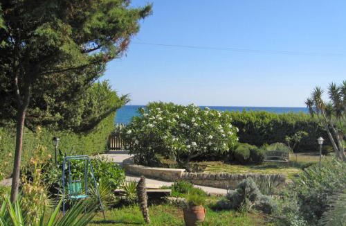 Marina di Modica Villa | Villa La Punta by Interhome