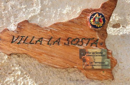 Arenella House | Villa La Sosta - 150m dal mare - Patio Privato e Areal Relax