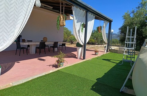 Solarino Villa | Villa Latina. Elegant and modern villa with swimming pool surrounded by nature.