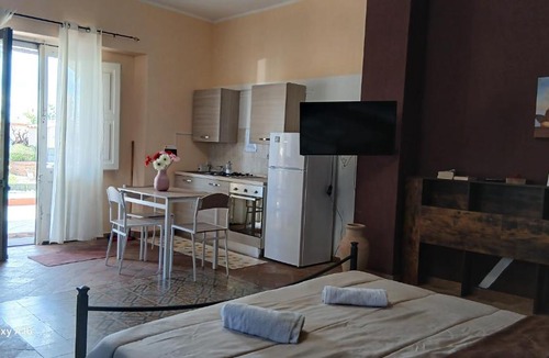 Giardini Naxos House | Villa Laura Apartment